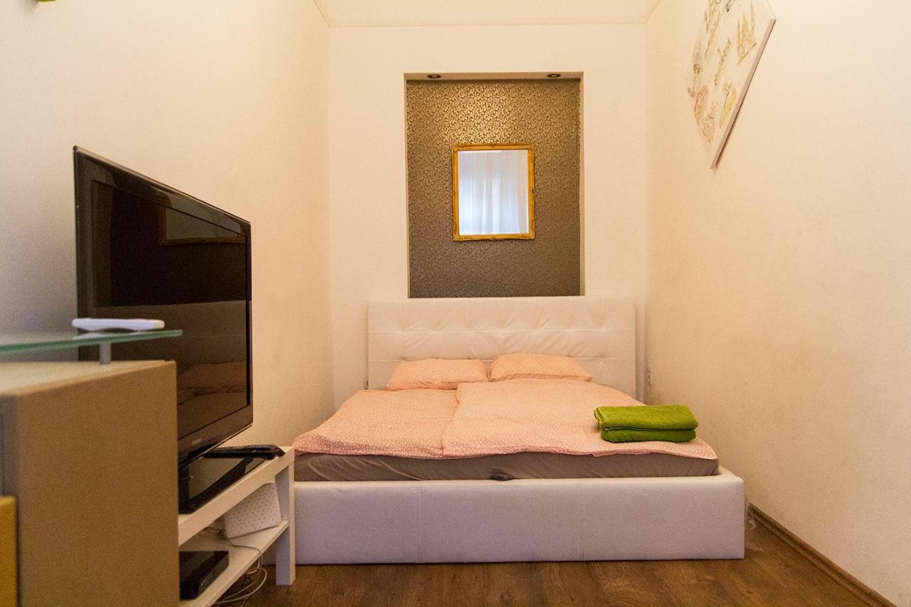 Awesome Apartment Budapest Eksteriør billede